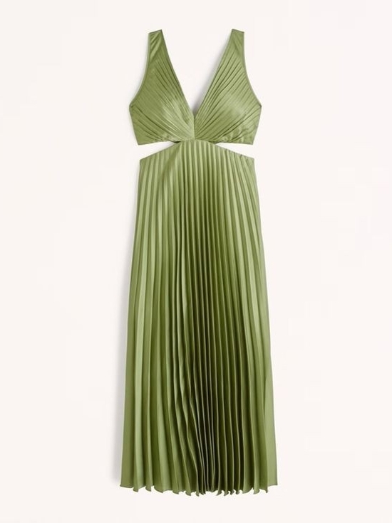 Abercrombie & Fitch Dresses & Skirts - Abercrombie & Fitch Olive Green Pleated V-Neck Maxi Dress NWOT